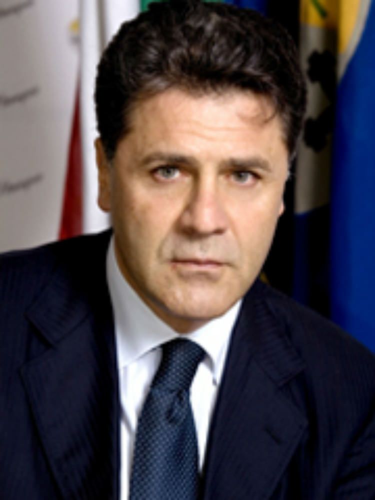 Nicolò: «Le Forze armate sono il baluardo dell`Italia»