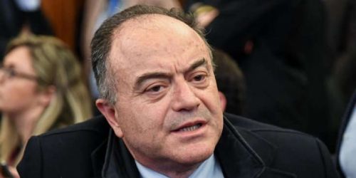 gratteri-rinuncia-procura-milano