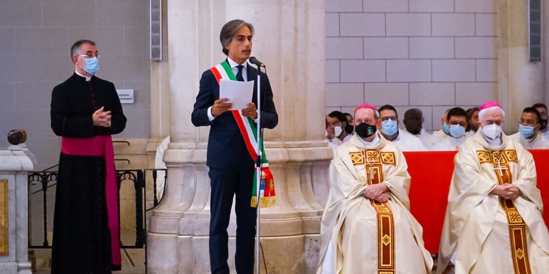 Falcomatà: «Chiedo scusa per gli obiettivi non raggiunti e per gli errori commessi»