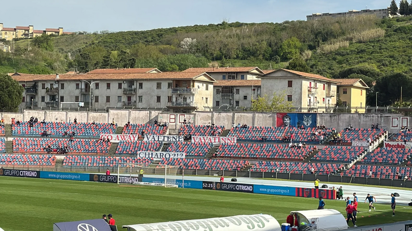 Cosenza calcio, l’attesa sta finendo: ora tocca alla piazza. Tifosi chiamati al giudizio