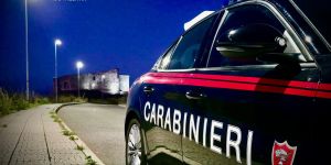 Shock nel Vibonese: ragazzino in casa quando entrano i ladri (che prima di fuggire cercano soldi e preziosi)