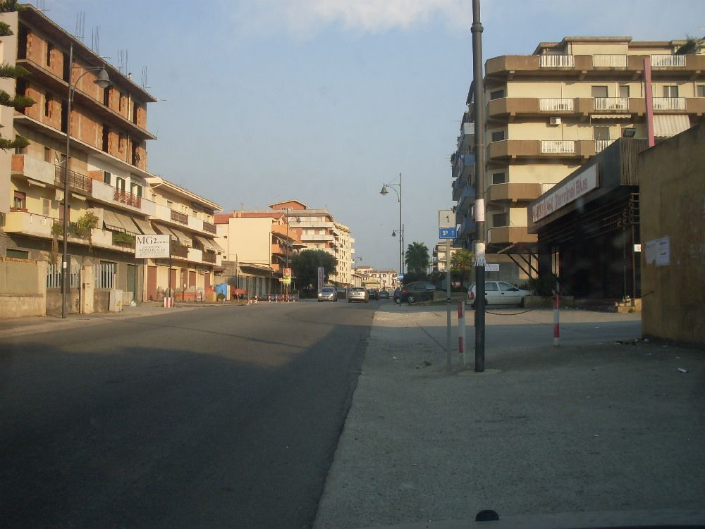 Gioia Tauro, si è costituito il pirata della strada: è un diciottenne