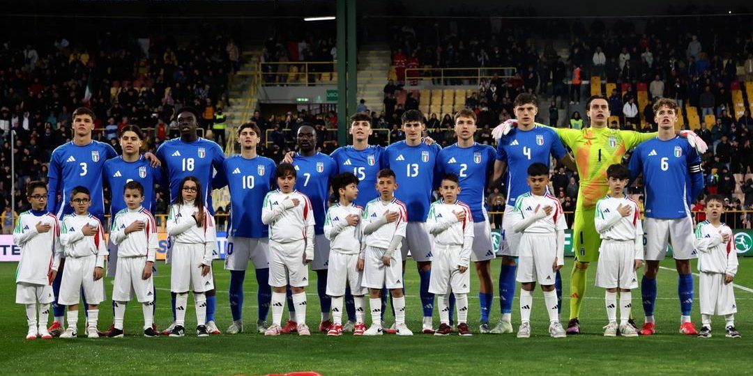 La Calabria torna a tingersi d’azzurro: l’Under 19 a Catanzaro e Cosenza per inseguire l’Europa