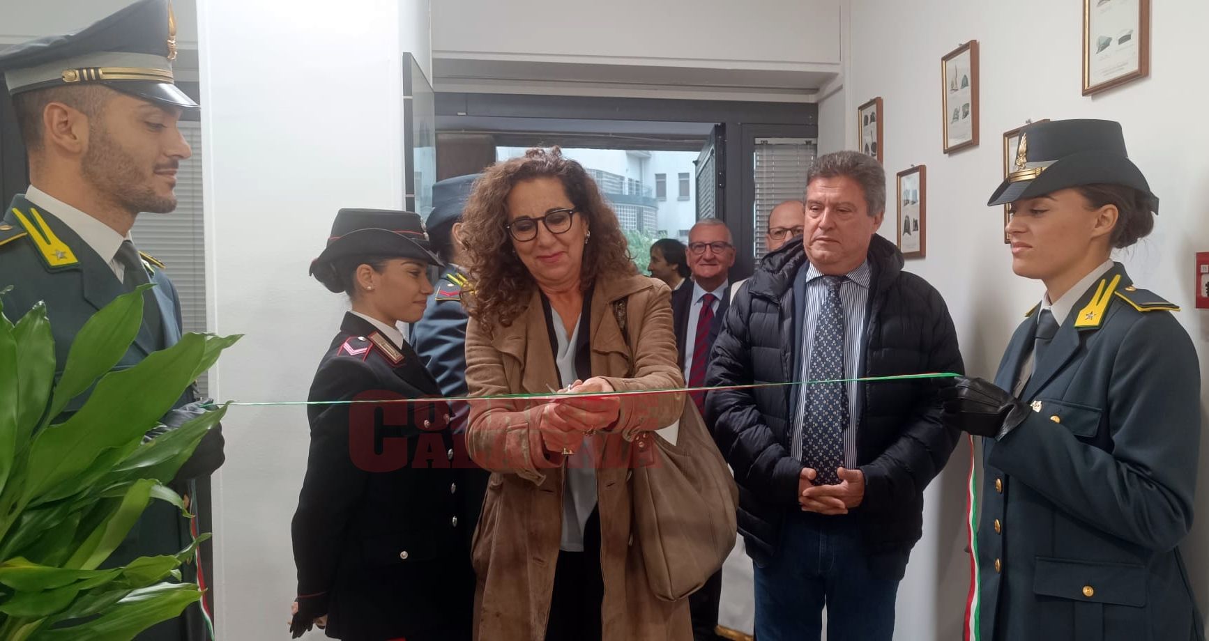 Catanzaro, ecco i nuovi locali della Polizia giudiziaria al servizio della Procura – FOTO