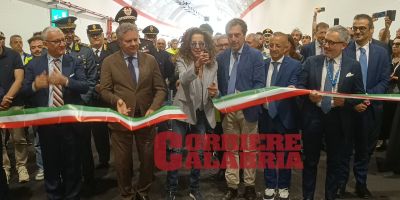 Riapre dopo due anni la galleria del Sansinato. Catanzaro e la Calabria tornano a “respirare”