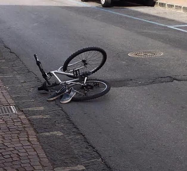 Amantea, richiedente asilo investito in centro