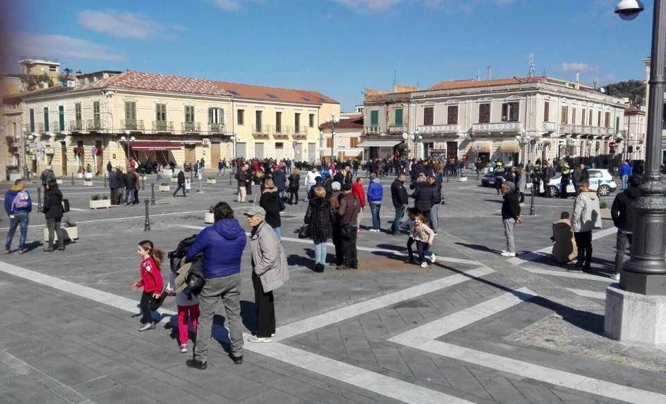 Palmi, inaugurata la piazza più grande della Calabria