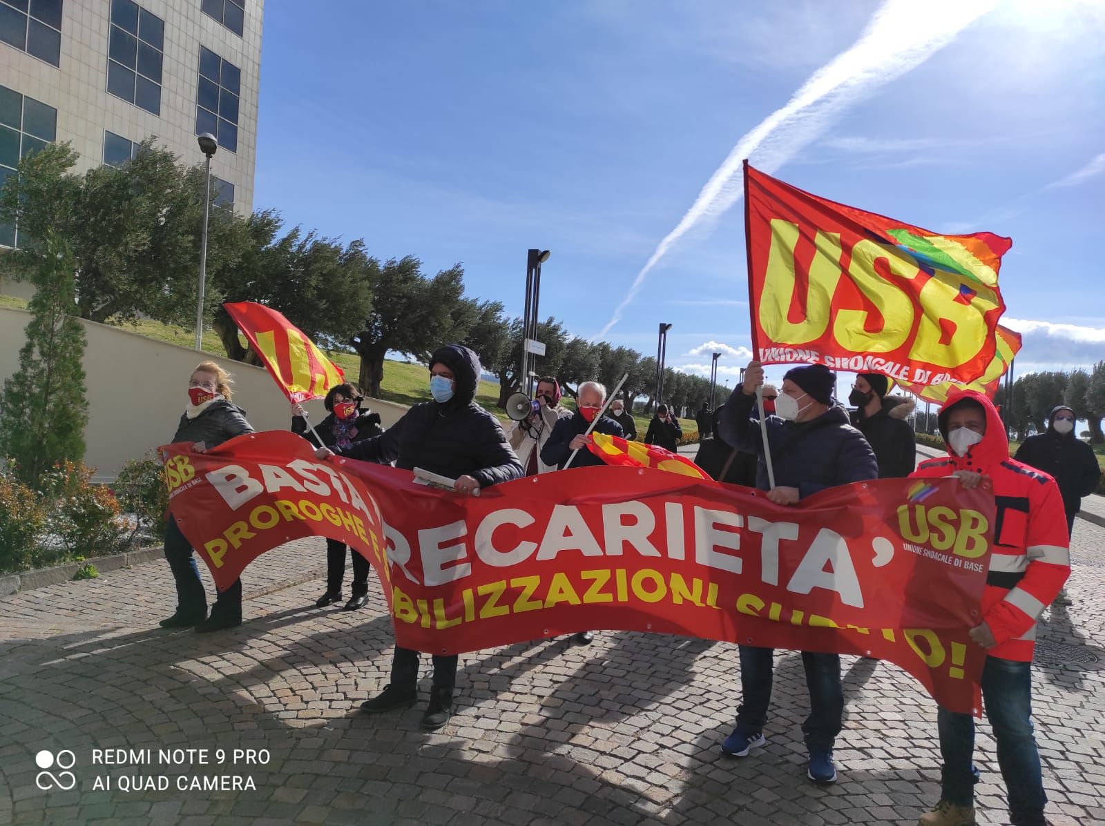 Firmato accordo quadro su precari. Usb: «Primo passo verso il full time»