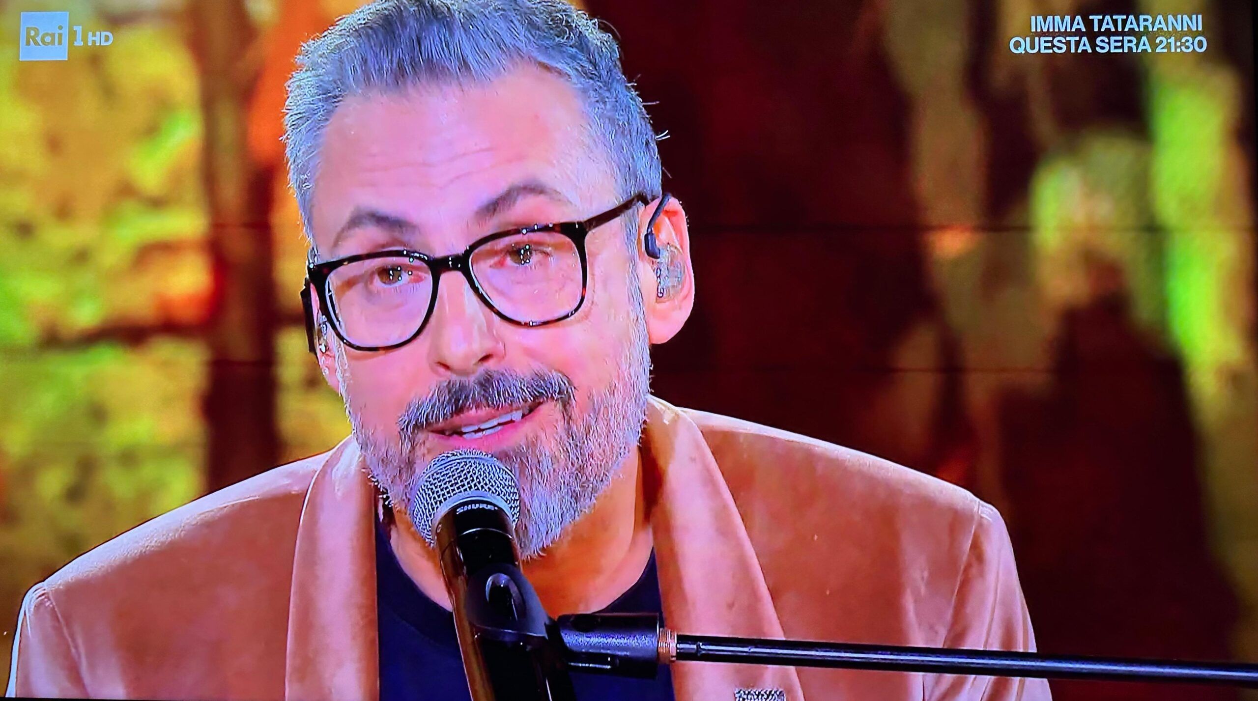 L’amore per la famiglia e per la Calabria, Brunori Sas: «Attraverso la musica esprimo le mie emozioni»