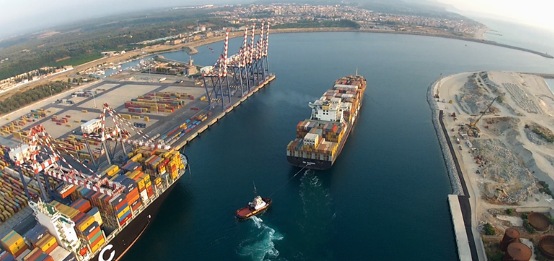 Aggiudicati i lavori di manutenzione triennale dei fondali del porto di Gioia Tauro