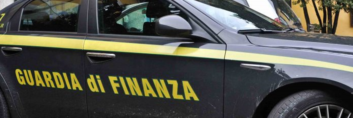 Truccavano esami per patenti, 35 denunce e 4 misure cautelari