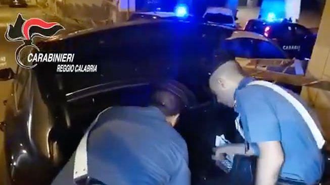 Un vibonese gestiva lo spaccio nella movida di Reggio – VIDEO