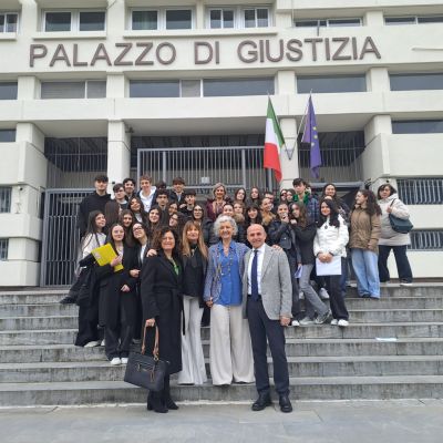 Cosenza, battute conclusive del progetto “Ciak… un processo simulato per evitare un vero processo”