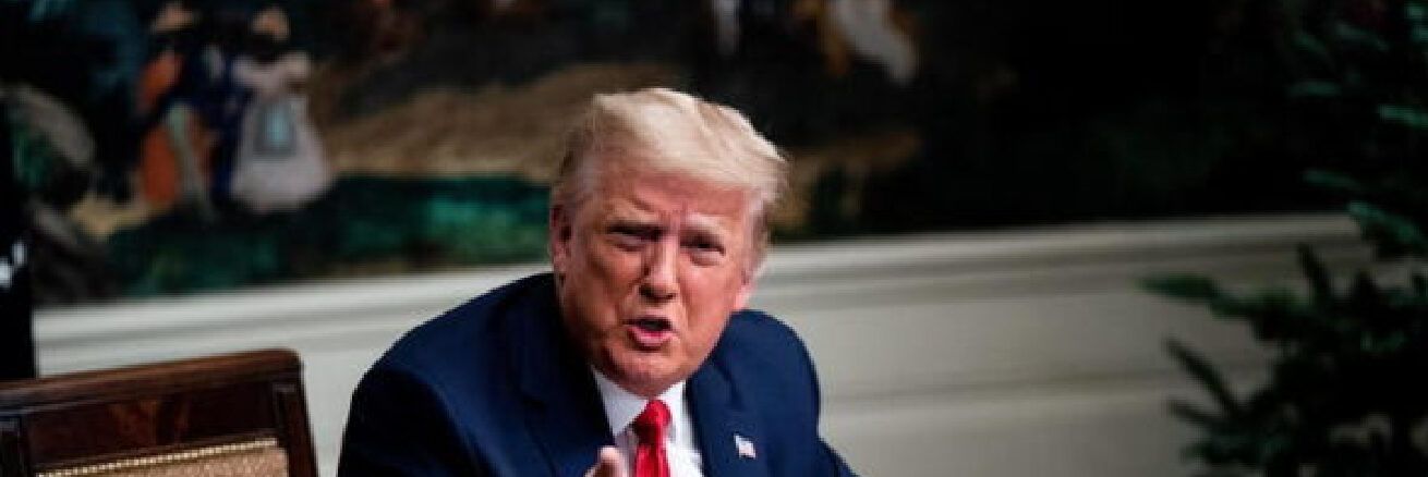 Usa, l’ex presidente Trump indagato per spionaggio