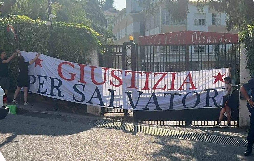 «Giustizia per Salvatore». La protesta per la morte dell’ultrà cosentino