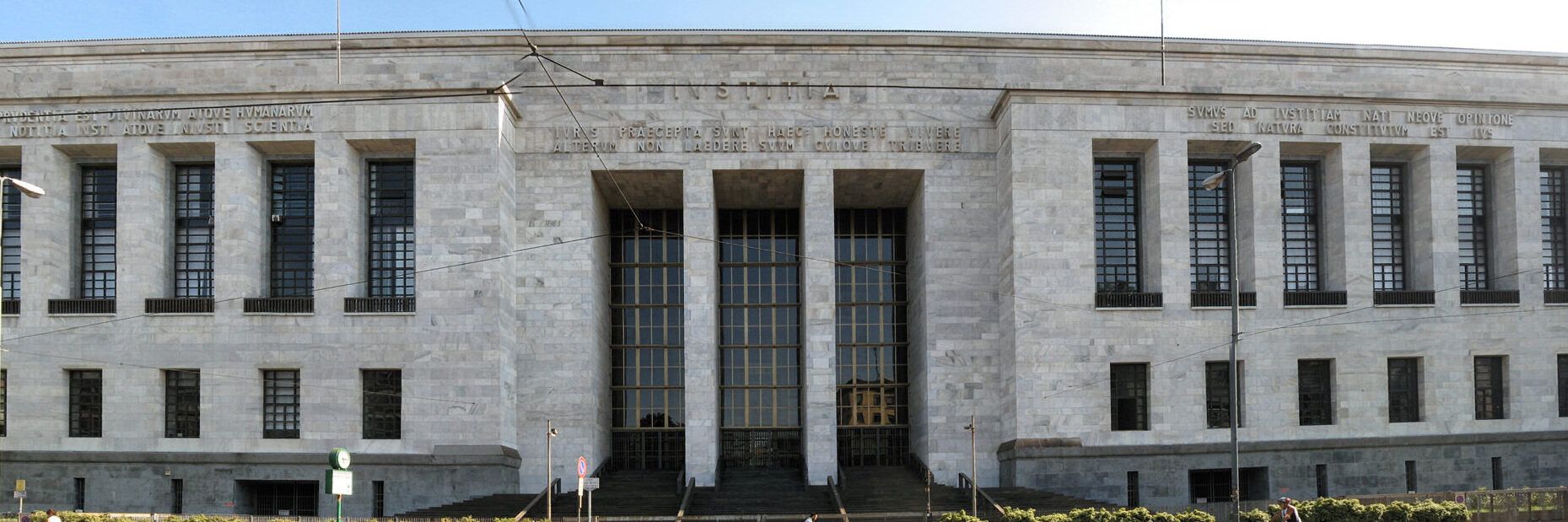 «C’è il pericolo di ricostituzione del partito fascista»