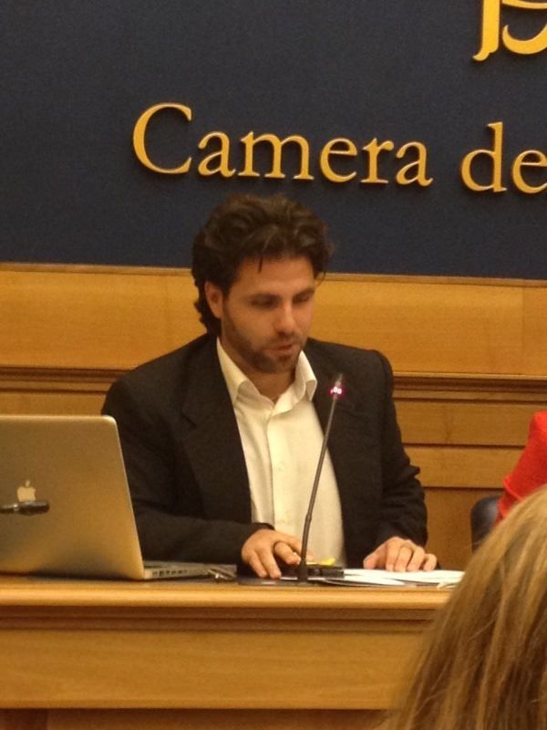 Pecora allontana la Scopelliti da Gentile