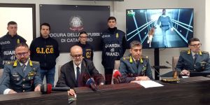 ‘Ndrangheta, droga e alta tecnologia: così si muoveva il clan di Ariola. «Angelo Maiolo specializzato nel narcotraffico»