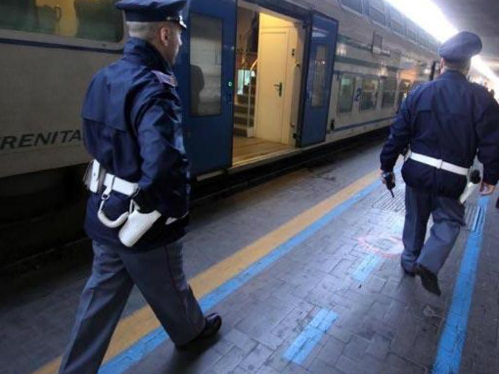 Controlli a tappeto della polizia ferroviaria in Calabria