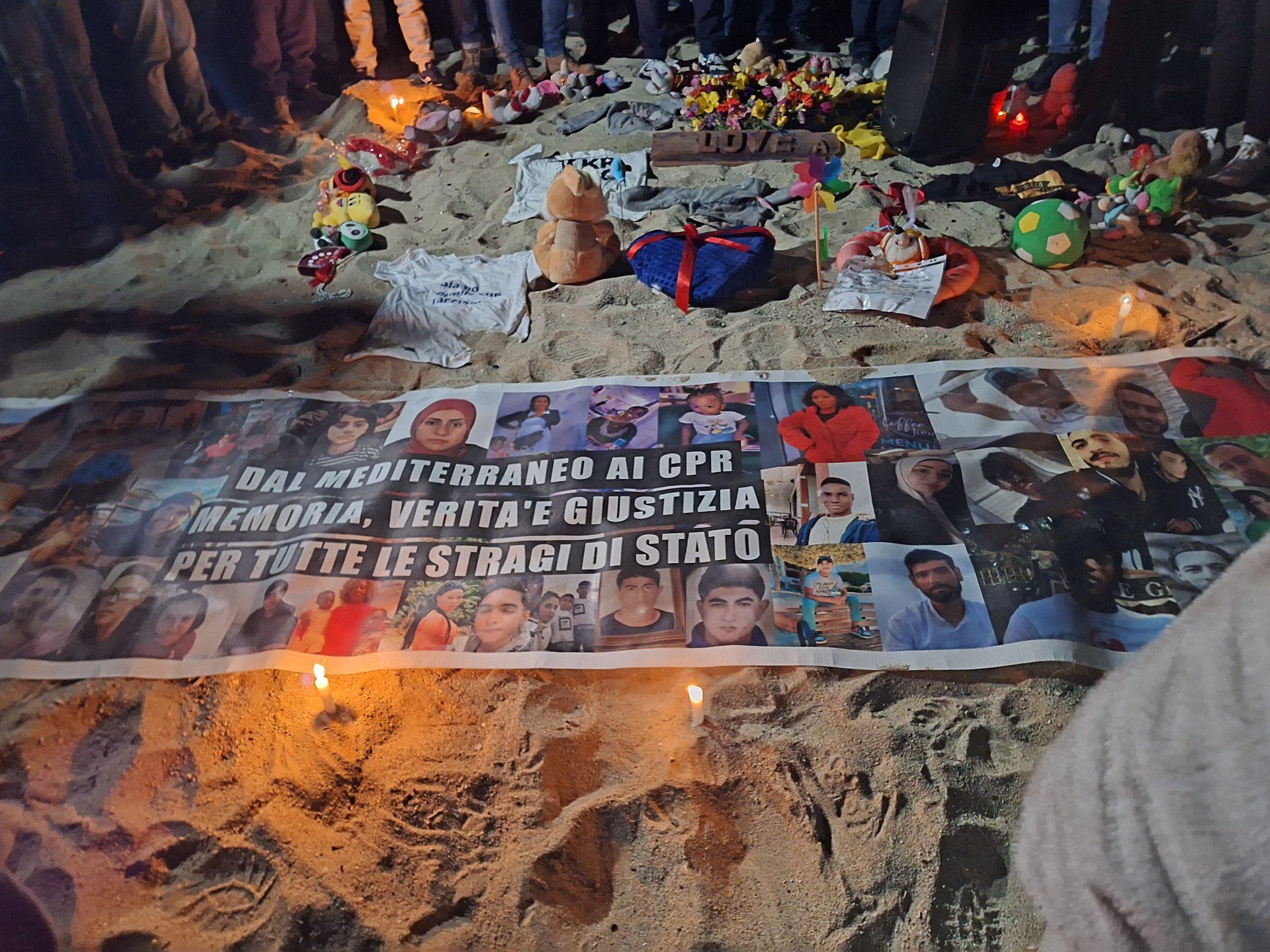 Strage di Cutro, le richieste di “Rete 26 Febbraio”: «Il governo mantenga le promesse»