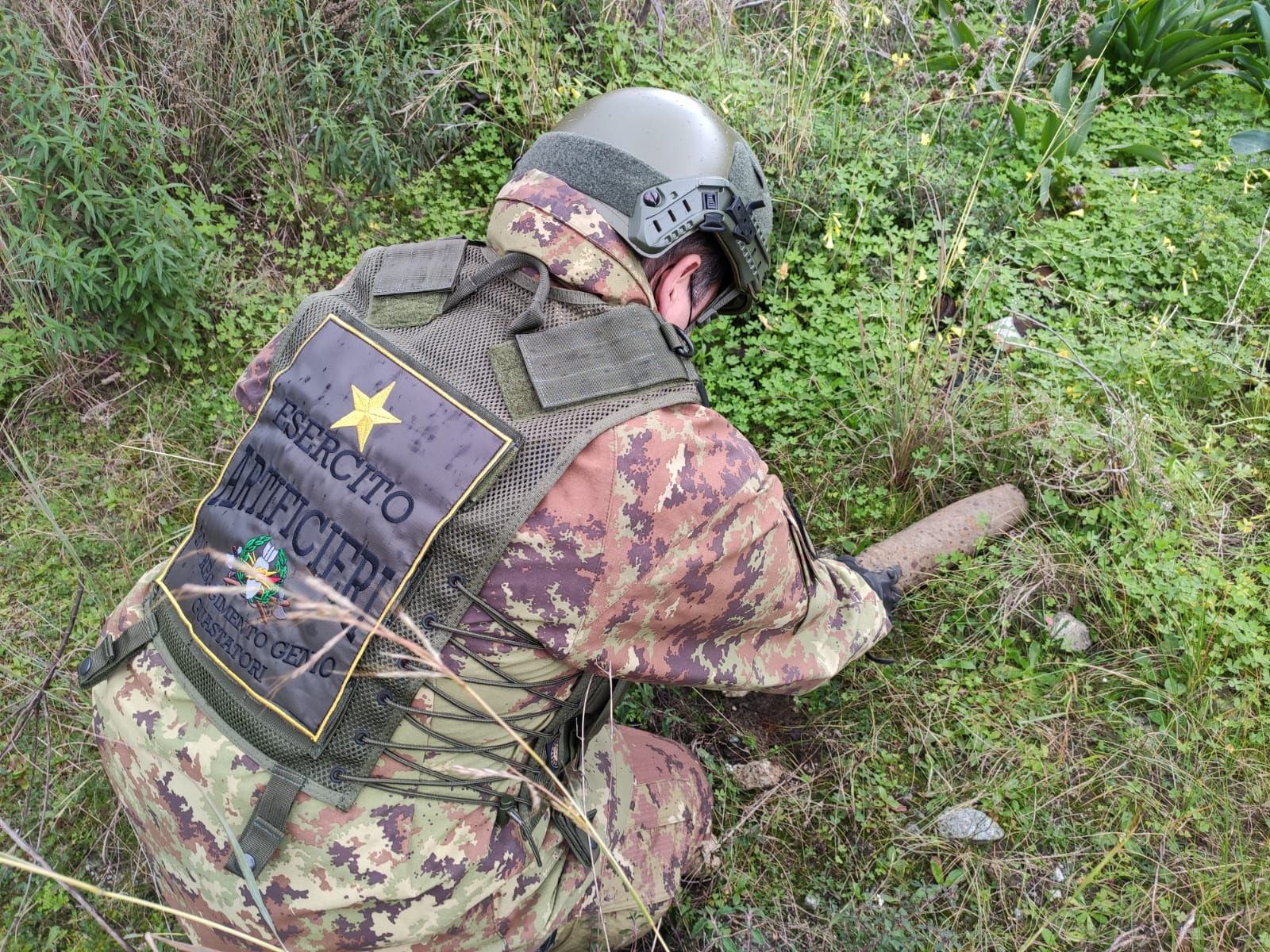 Reggio Calabria, gli artificieri fanno brillare un residuo bellico