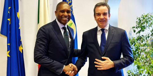 Tony West roberto occhiuto