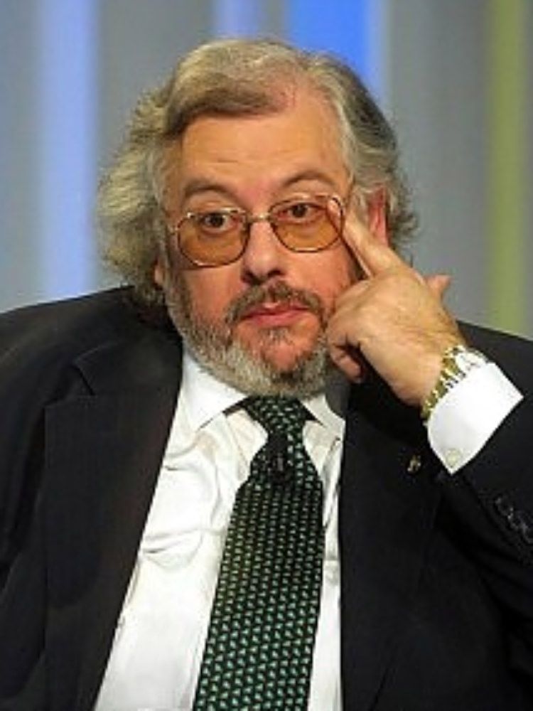 «Gay anormali». Bufera su Franco Bruno