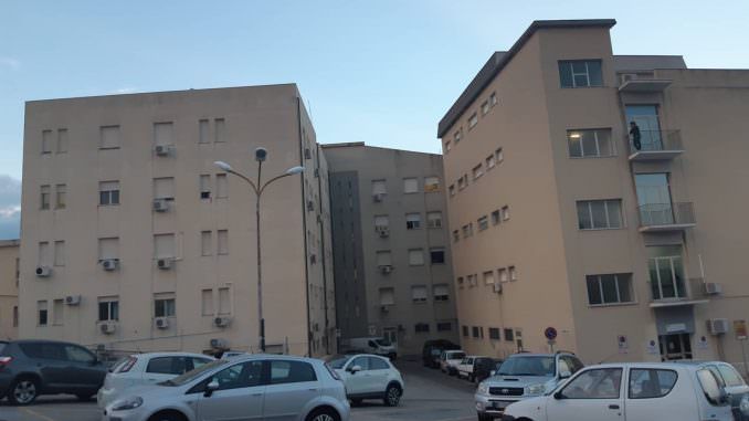 Bimbo di 28 giorni muore in ospedale a Soverato, indagano i carabinieri