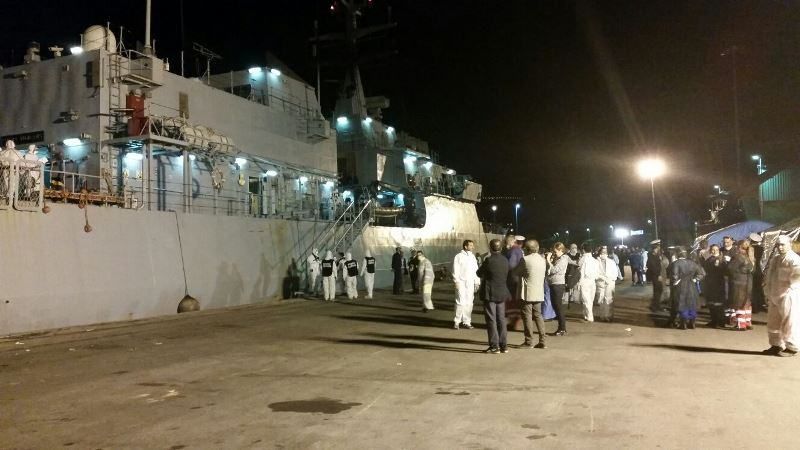 Vibo, sbarcati 729 migranti