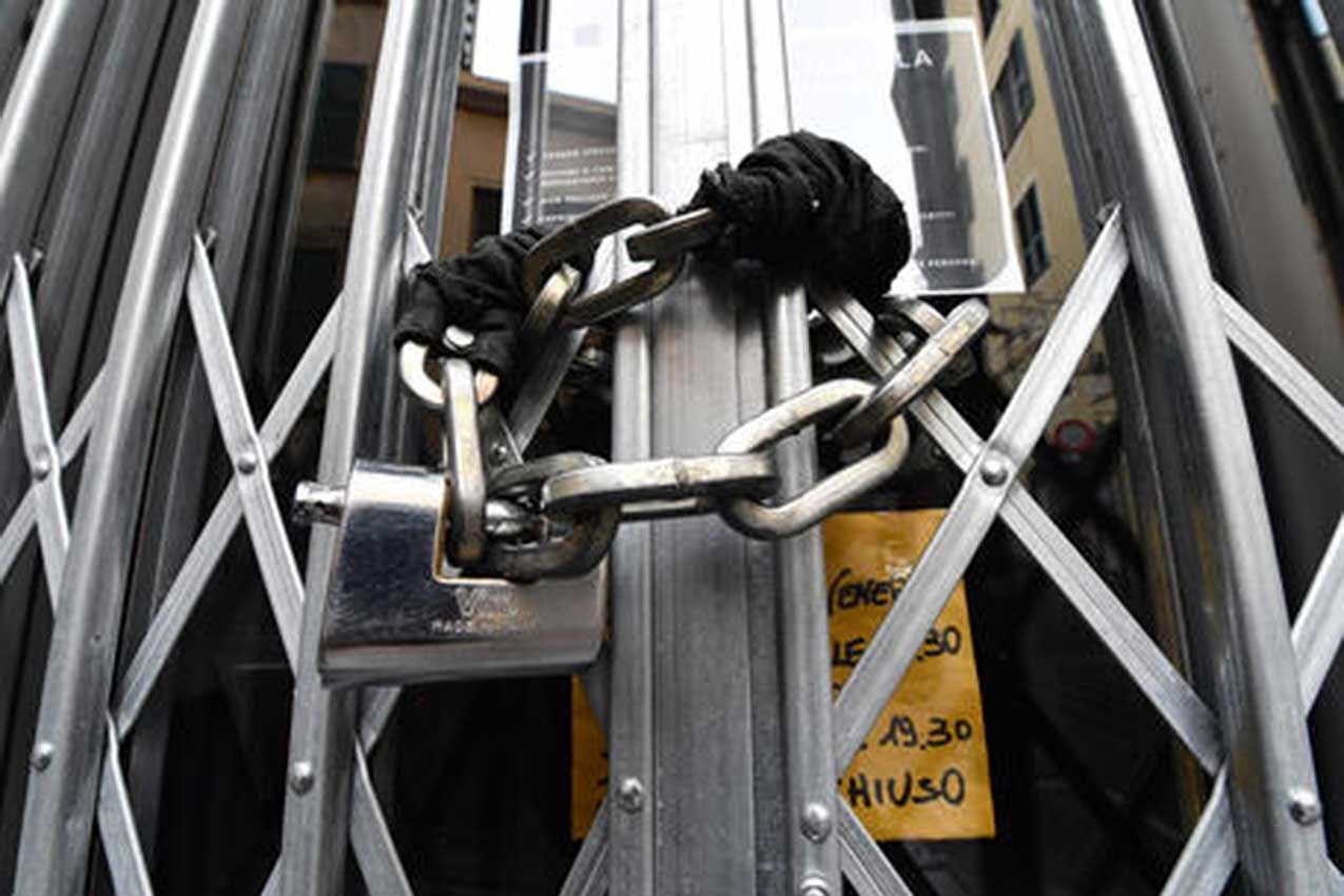 Il Covid travolge l’economia: oltre 21mila imprese a rischio