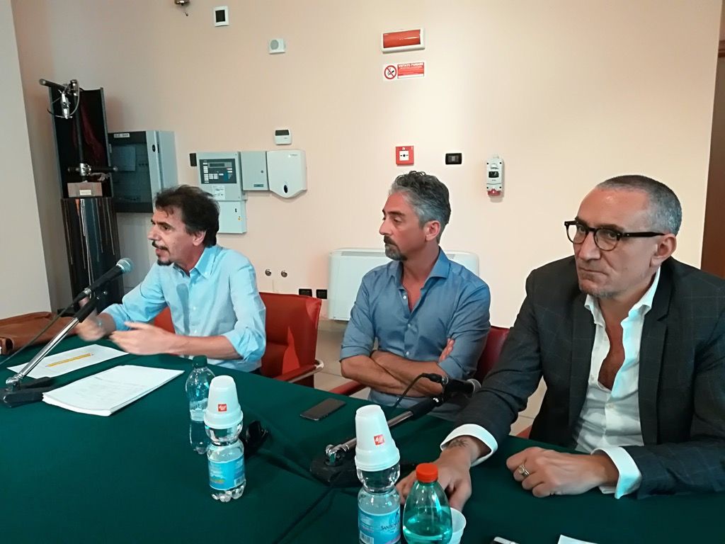 Legge sui teatri, un anno di stop e compagnie nel limbo – VIDEO