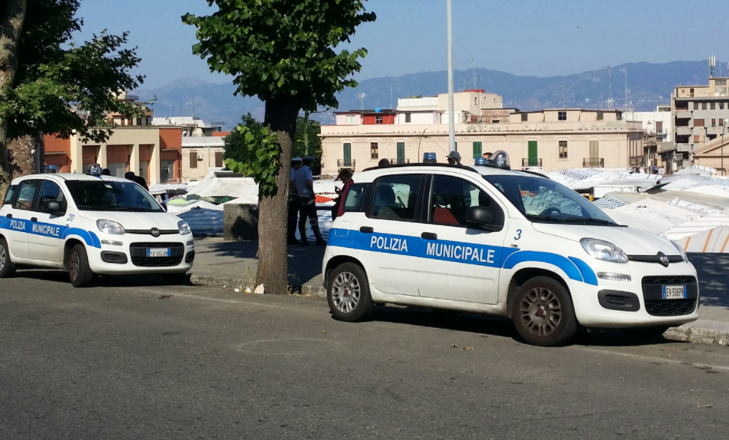 Utilizzava il pass disabili del marito defunto, vedova denunciata a Reggio