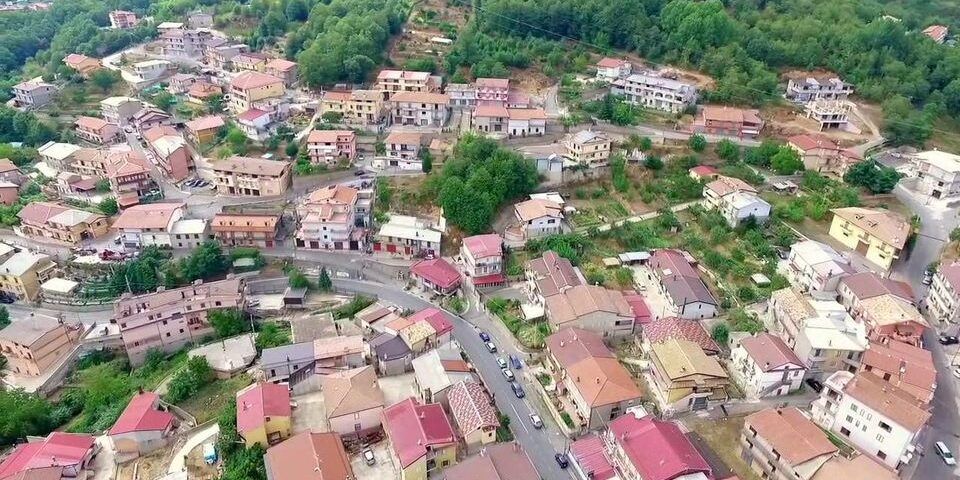 Ventimila euro per calmare l’ira di “Masino”. La proposta di prendere i soldi dai fondi comunali