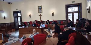 Vibo, possibili nuovi equilibri nella maggioranza di Romeo: Pd e Democratici e riformisti pensano a una federazione