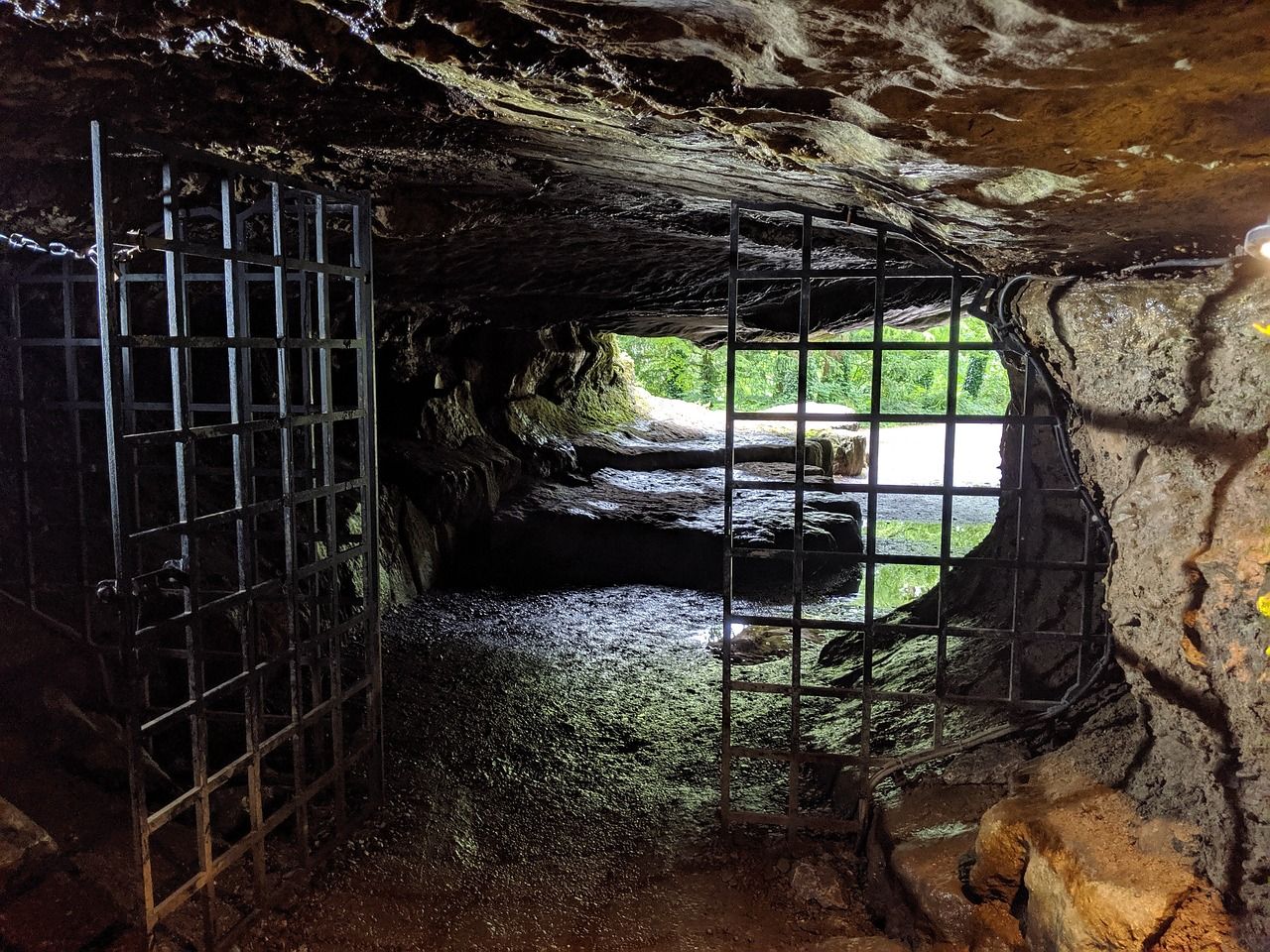 L’aumento dei ruderi in Calabria è «un segnale di crisi»