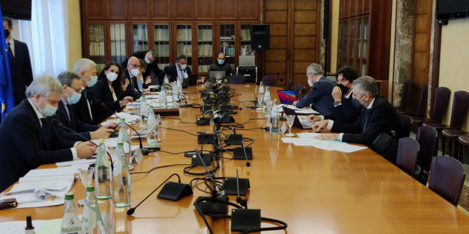 Uffici giudiziari e Asp, Morra: «Si stanno cronicizzando situazioni emergenziali»