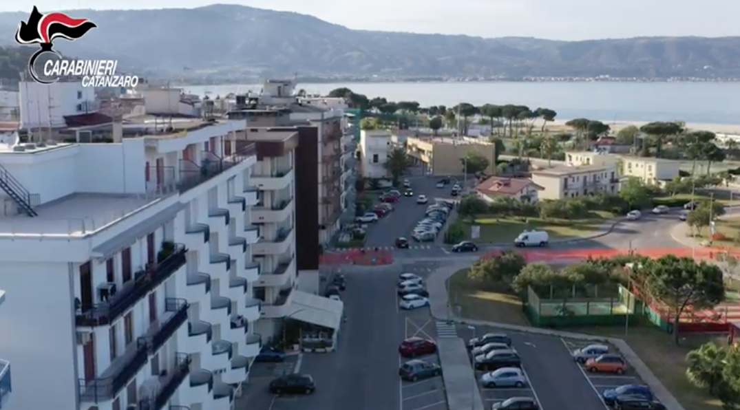 «Abbiamo collaborato ma non eravamo associati». I racconti di Emanuele Mancuso inchiodano i fratelli Fabiano