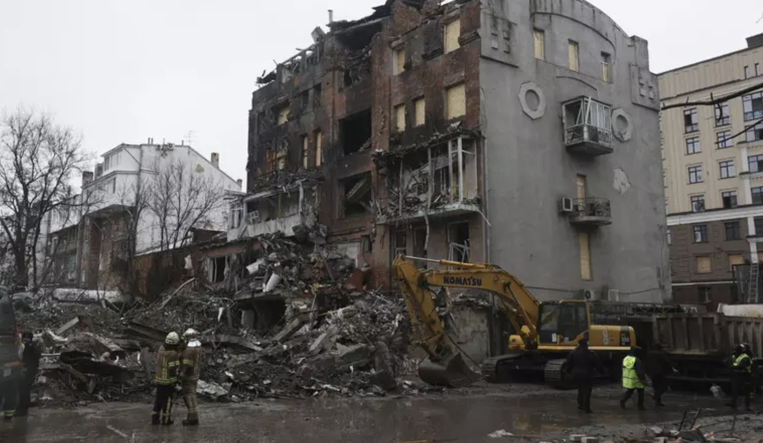 Kharkiv sotto attacco, colpito un ospedale pediatrico: 4 morti