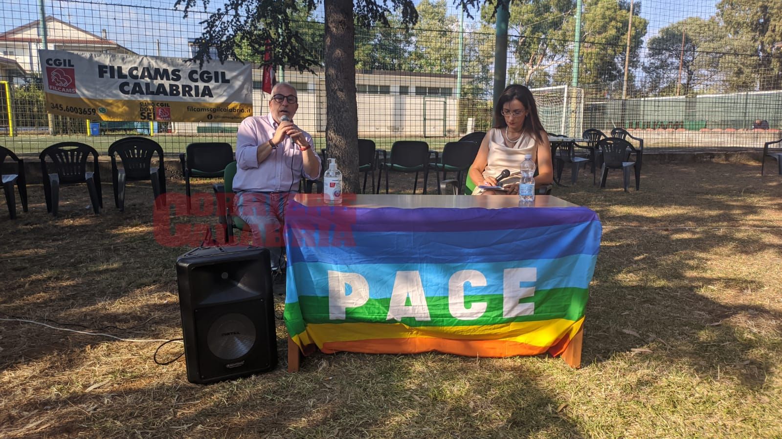 La battaglia per i nuovi diritti del lavoro: orari ridotti e disconnessione – VIDEO