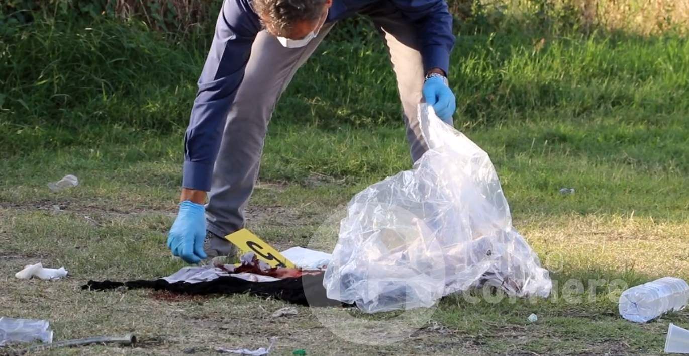 Sparatoria tra le bancarelle del mercato a Scalea, gambizzato un commerciante