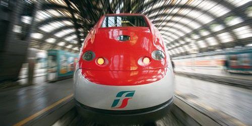 Ponti e festività, Frecciarossa notturno per collegare Milano a Reggio Calabria