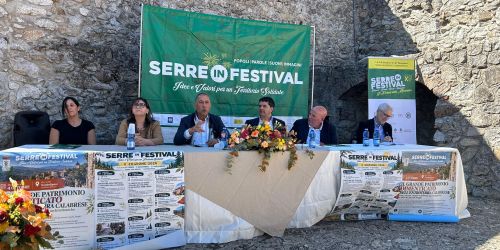 NARDODIPACE serreinfestival