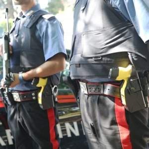 Gli sparano in strada nel Lecchese, gravissimo un 47enne di Belcastro