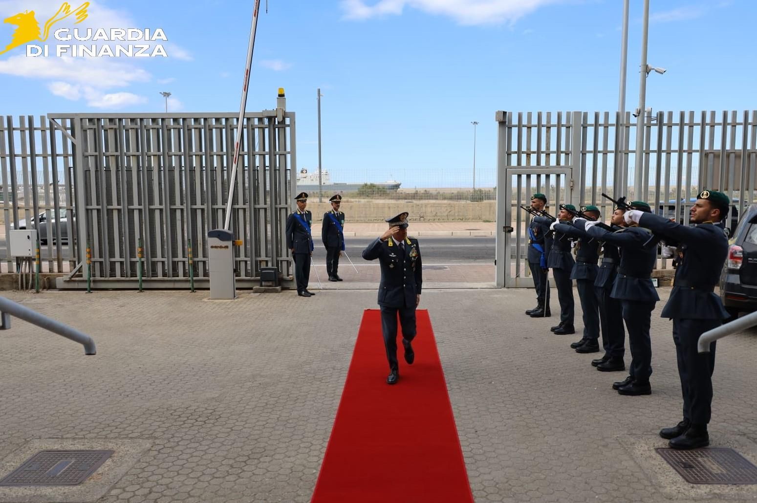 Guardia di Finanza di Crotone, il colonnello Pierfrancesco Bertini nuovo comandante provinciale