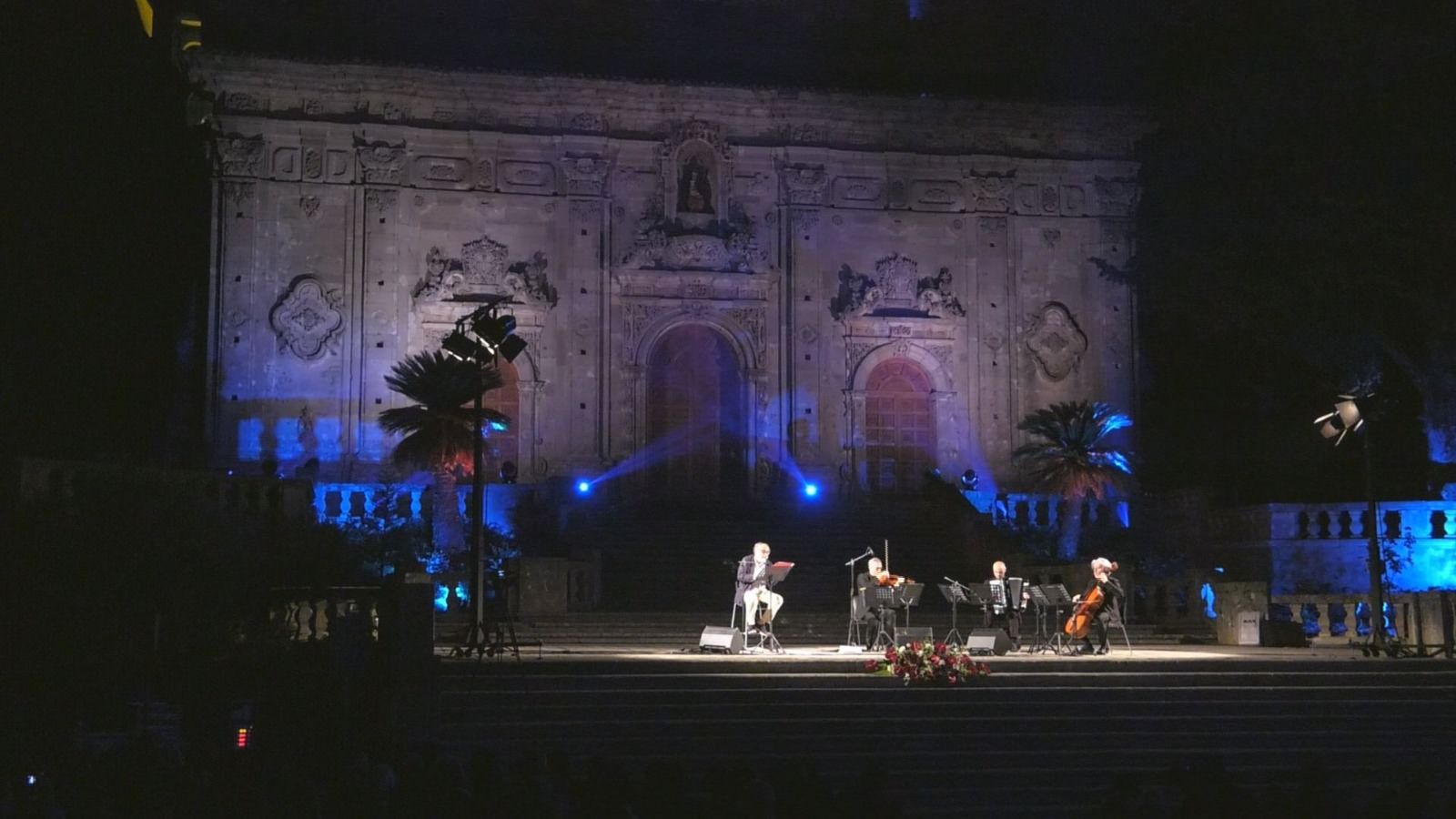 Alessandro Haber conquista il “Leoncavallo”  – VIDEO