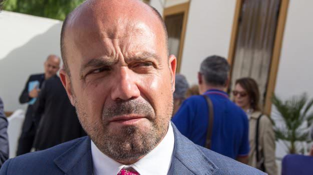 Arrestato per corruzione il manager che avrebbe dovuto “salvare” la sanità cosentina