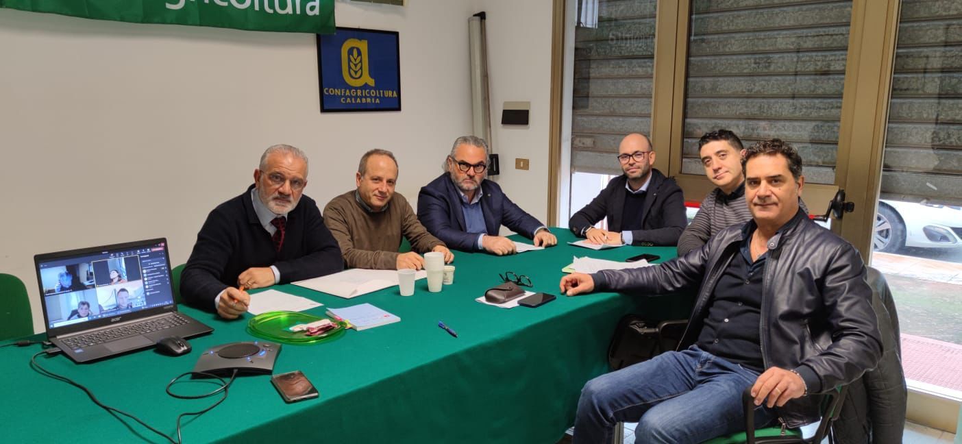 Nuovo contratto degli impiegati agricoli, sindacati e imprese: «Pienamente soddisfatti»