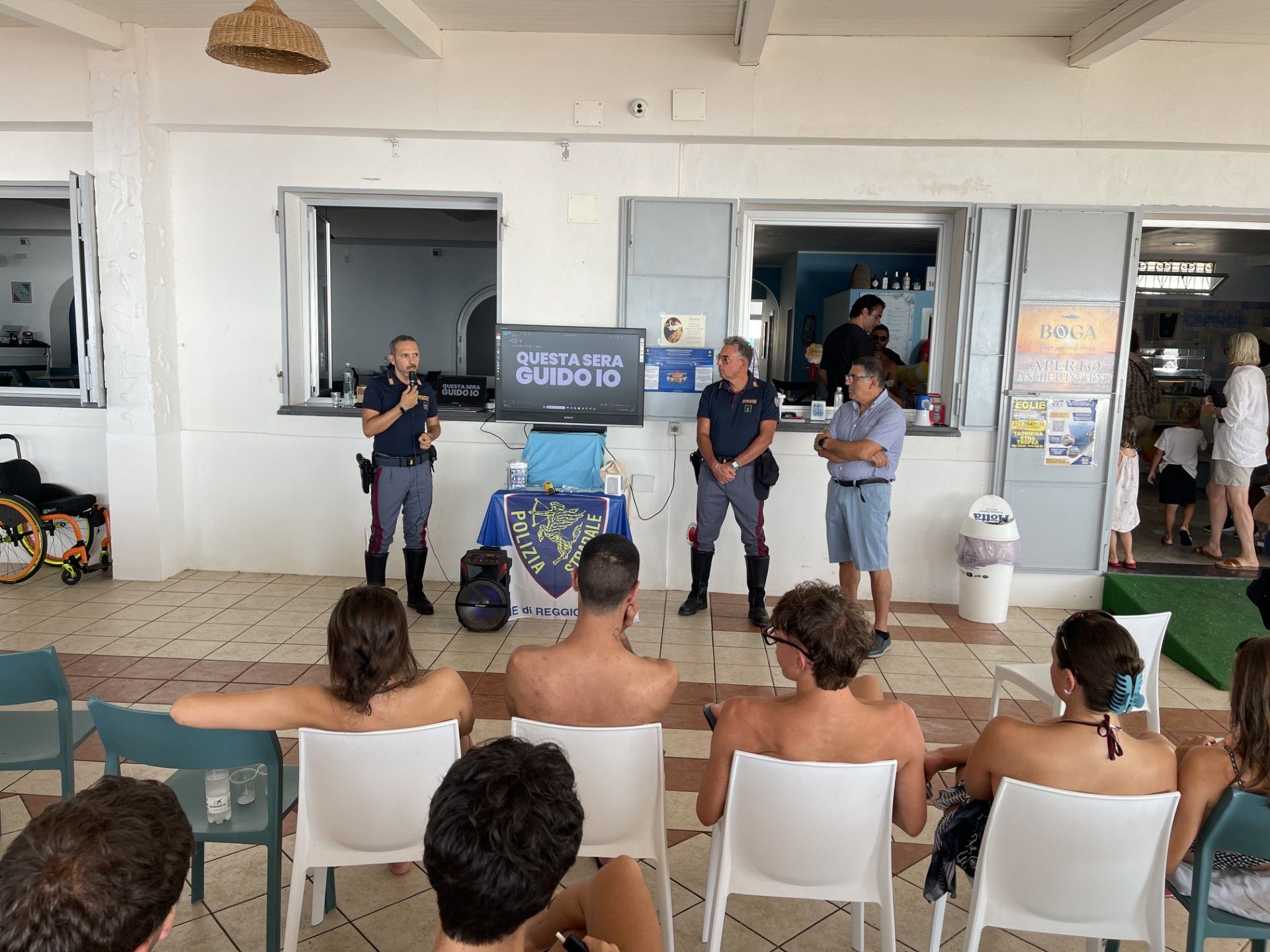 “Questa sera guido io”, la campagna della Polizia arriva nel Reggino: controllati 72 conducenti