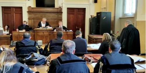 Caso Lucano, chiesti 10 anni e 5 mesi in Appello per il sindaco del modello Riace