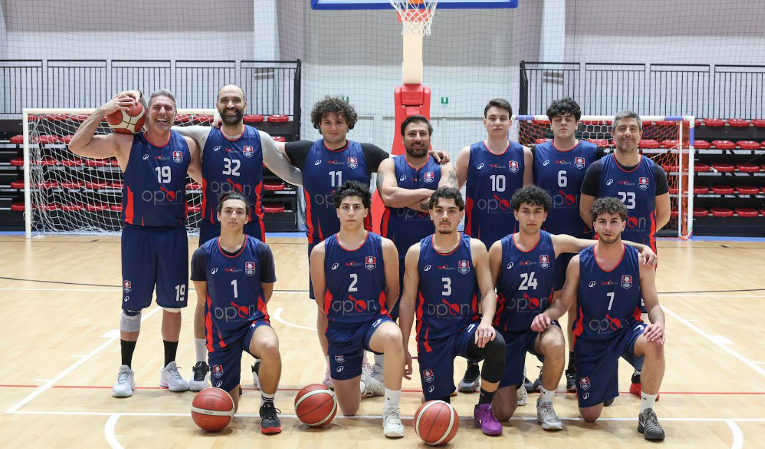 Pirossigeno Cosenza: impresa playoff compiuta. Durantini: «Ci davano per spacciati. Cavalcata incredibile»
